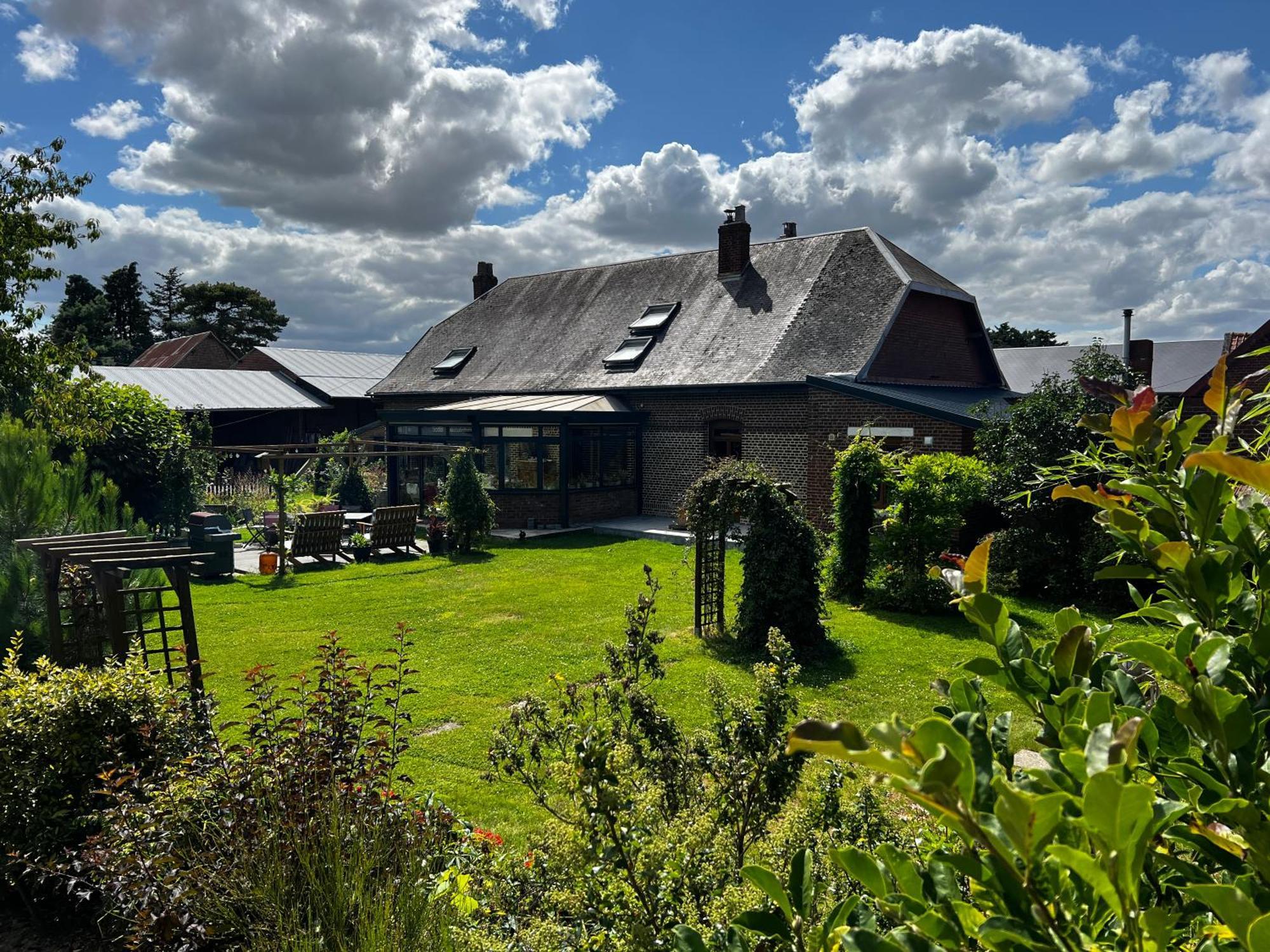 Bed and Breakfast À la ferme de Thilloy Ligny-Thilloy Esterno foto