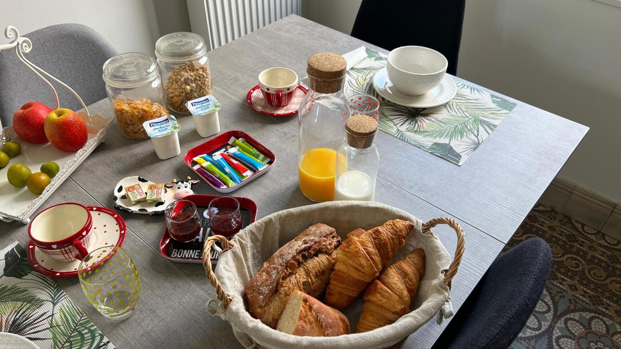 Bed and Breakfast À la ferme de Thilloy Ligny-Thilloy Esterno foto