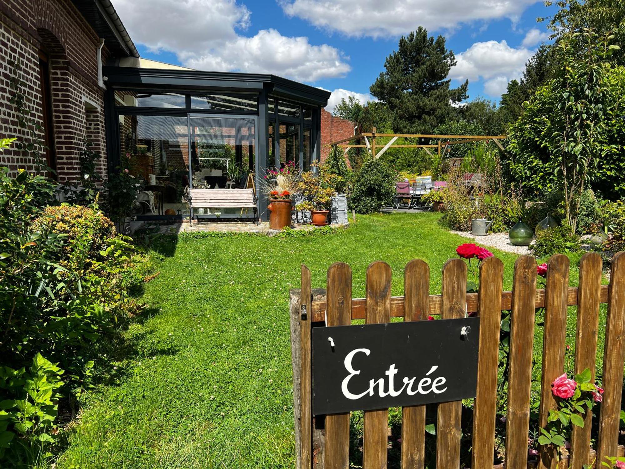 Bed and Breakfast À la ferme de Thilloy Ligny-Thilloy Esterno foto